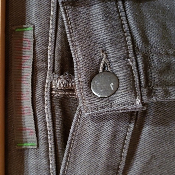 J Brand Mantis Olive Green Super Skinny Jeans Size 26 - Picture 3 of 8